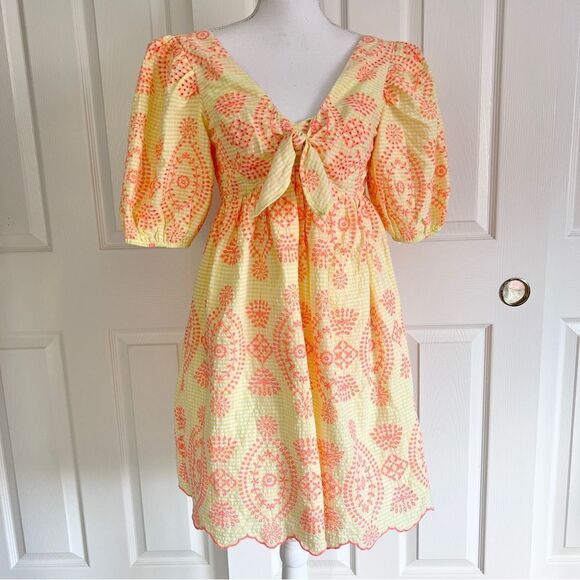 Lilly Pulitzer Sarafina Short Sleeve Eyelet Calla Yellow Gingham US 00 MSRP $258 - Picture 2 of 11